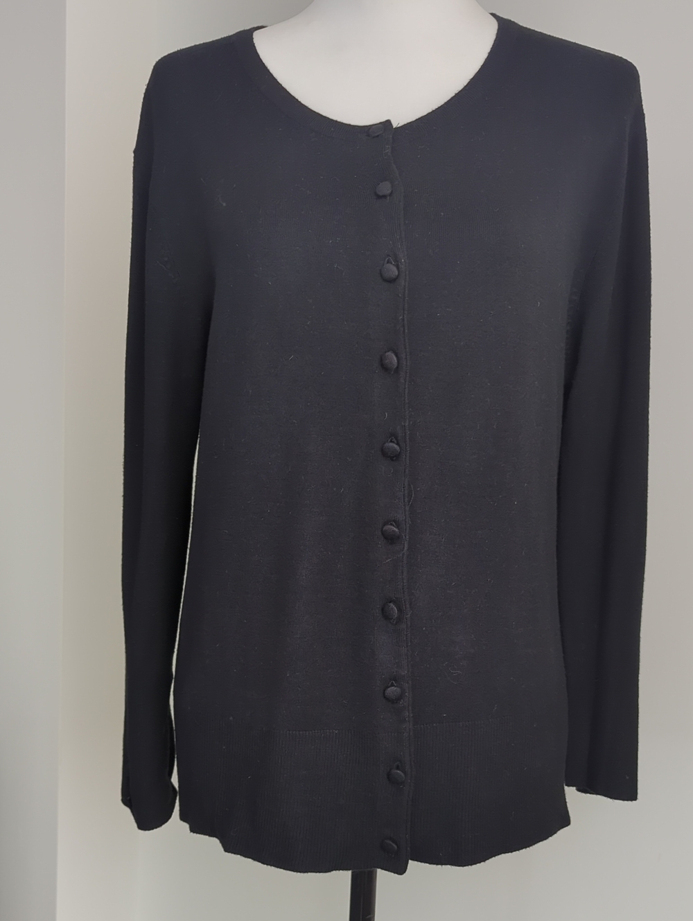 Audrey & Grace Black Crewneck Button Front Cardigan Sweater LARGE